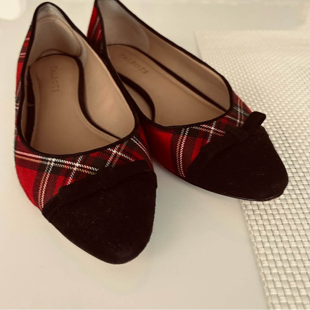 Talbots Edison Bow Flats Women's 9 W Plaid Red Green Black Tartan Holiday Shoes - Picture 5 of 10